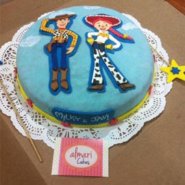 Custom Cakes in Conroe